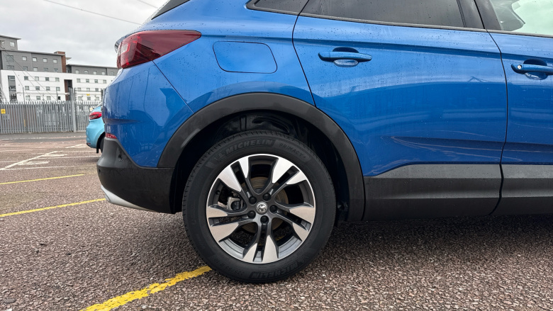 Vauxhall Grandland X 1.2 Turbo SE Premium 5dr Petrol Hatchback